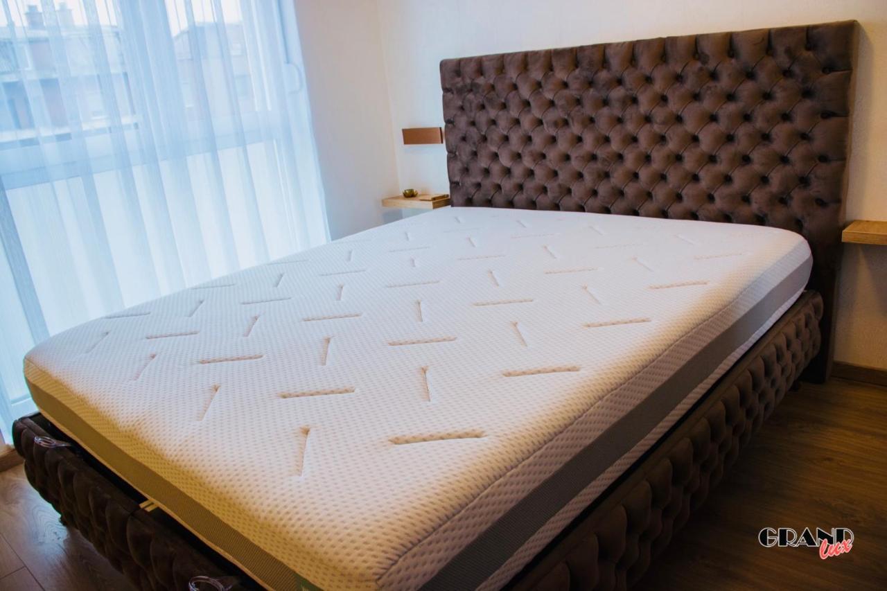 Grand Lux Apartment Doboj Kültér fotó