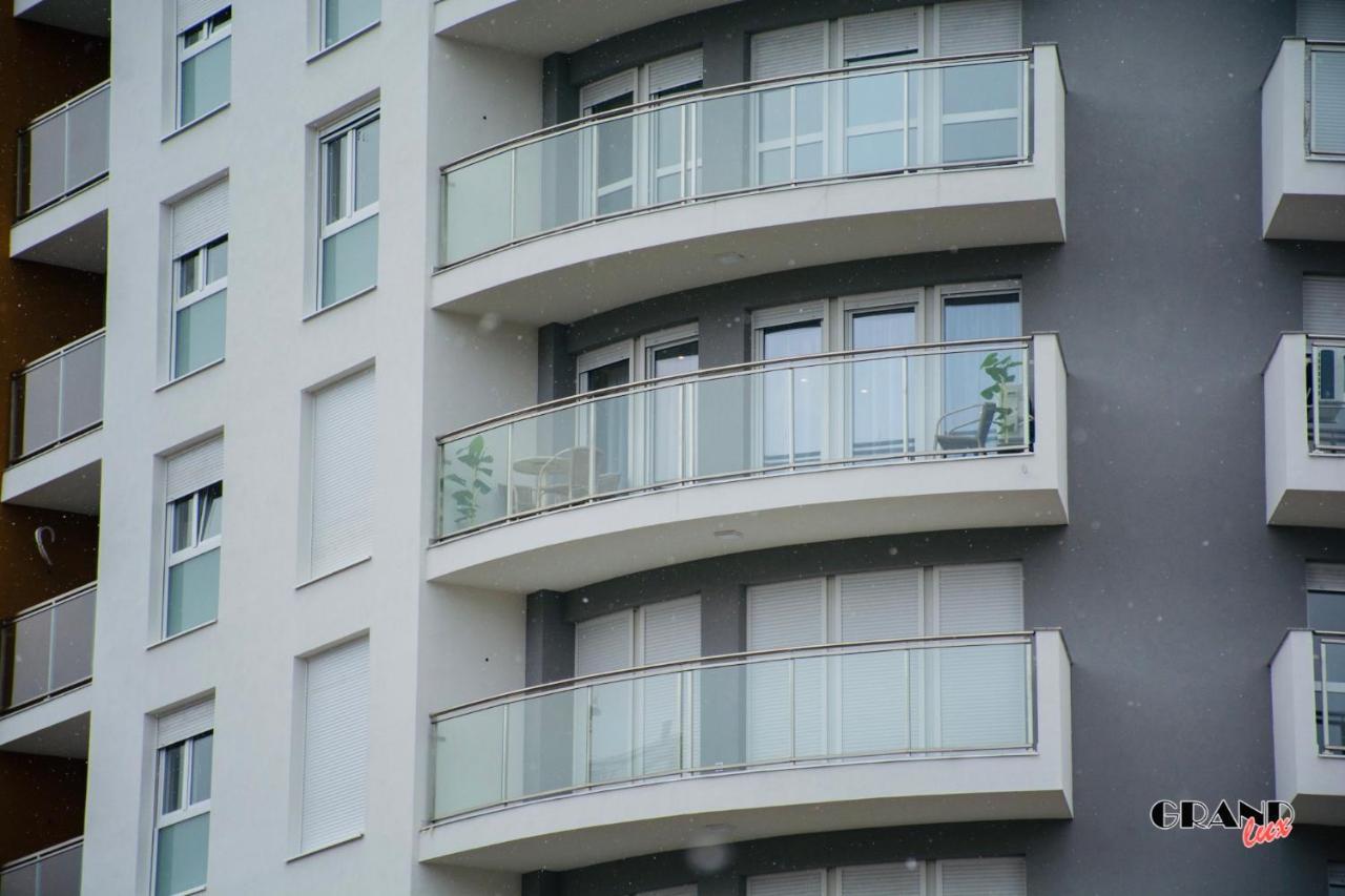Grand Lux Apartment Doboj Kültér fotó